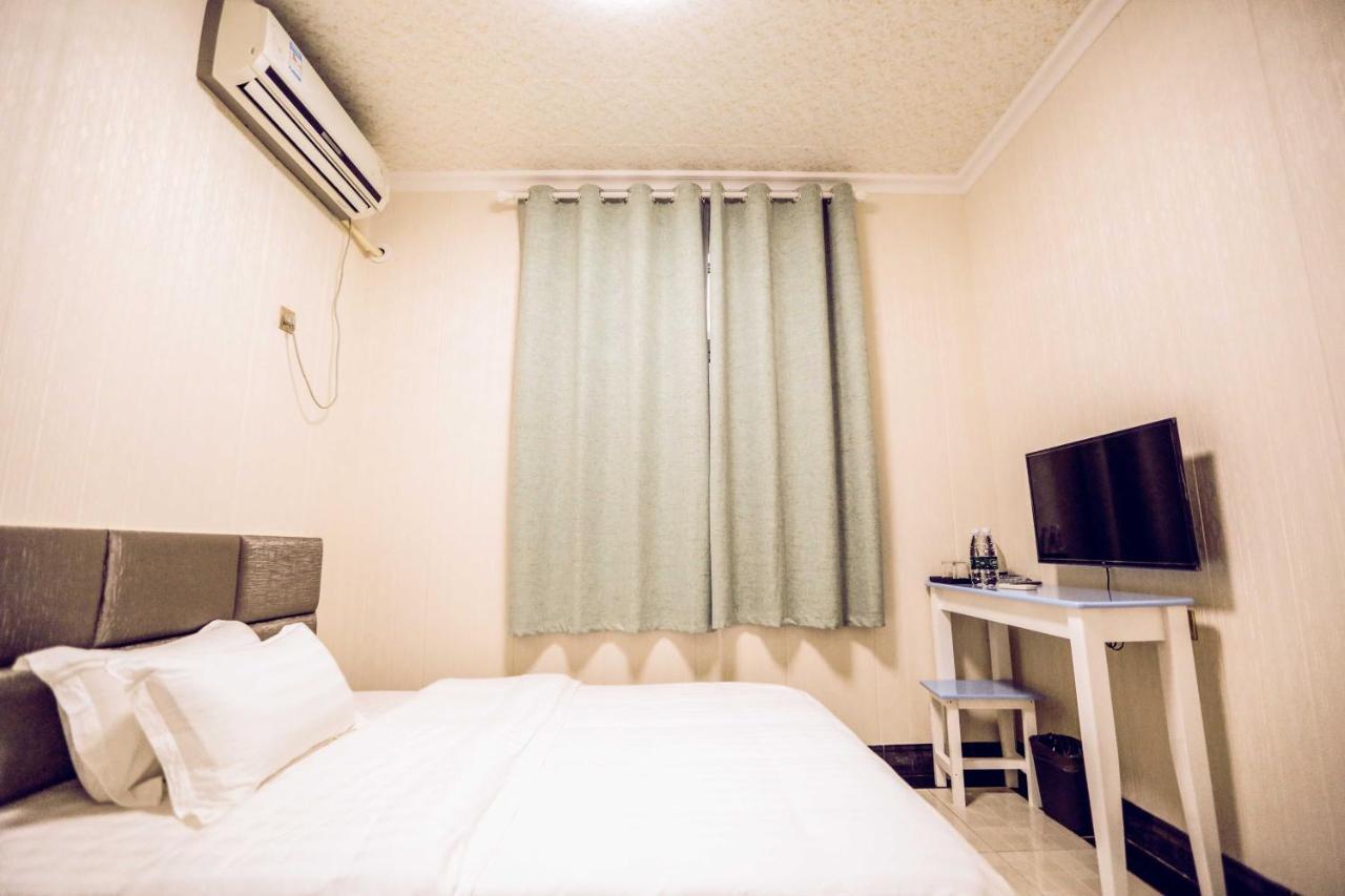 Nanjing Lafei Hotel Lukou Airport Branch מראה חיצוני תמונה